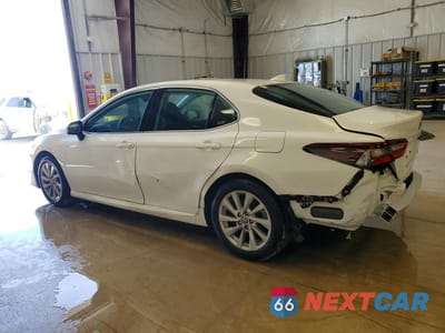 Drugie zdjęcie samochodu z przodu: 2024 TOYOTA CAMRY LE VIN:4T1C11AK0RU222636 - miniatura