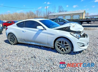Czwarte zdjęcie samochodu z boku: 2014 HYUNDAI GENESIS COUPE 2.0T VIN:KMHHT6KD2EU120553 - miniatura