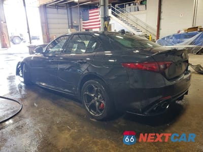 Drugie zdjęcie samochodu z przodu: 2023 ALFA ROMEO GIULIA QUADRIFOGLIO VIN:ZARFAMEVXP7676787 - miniatura