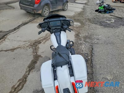 Zdjęcie 6 z 9 samochodu: 2024 HARLEY-DAVIDSON FLHX VIN:1HD1KB711RB650805 - miniatura