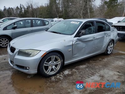 2011 BMW 328 XI WBAPK7C55BF082636 - główne zdjęcie licytacji z USA - miniatura