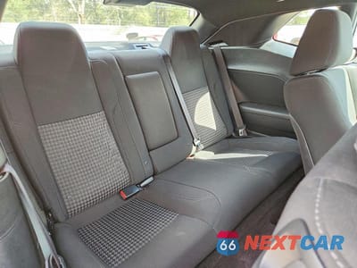 Zdjęcie 10 z 11 samochodu: 2018 DODGE CHALLENGER SXT VIN:2C3CDZAG8JH333050 - miniatura