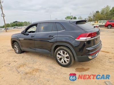 Drugie zdjęcie samochodu z przodu: 2020 VOLKSWAGEN ATLAS CROSS SPORT S VIN:1V2AC2CA4LC210419 - miniatura
