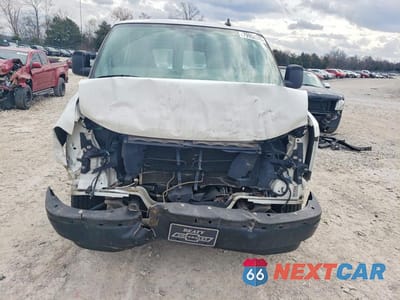 Piąte zdjęcie samochodu w środku: 2018 CHEVROLET EXPRESS 2500 CARGO DELIVERY VAN VIN:1GCWGAFG1J1339572 - miniatura