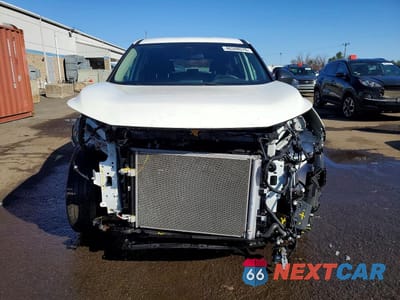 Piąte zdjęcie samochodu w środku: 2024 NISSAN ROGUE S VIN:5N1BT3AB1RC761645 - miniatura