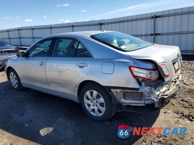 Drugie zdjęcie samochodu z przodu: 2011 TOYOTA CAMRY HYBRID BASE VIN:4T1BB3EK0BU140099 - miniatura