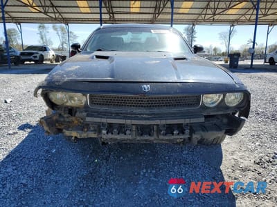 Piąte zdjęcie samochodu w środku: 2010 DODGE CHALLENGER SE VIN:2B3CJ4DV2AH109078 - miniatura