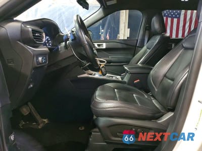 Zdjęcie 7 z 13 samochodu: 2020 FORD EXPLORER XLT VIN:1FMSK8DH9LGA42921 - miniatura