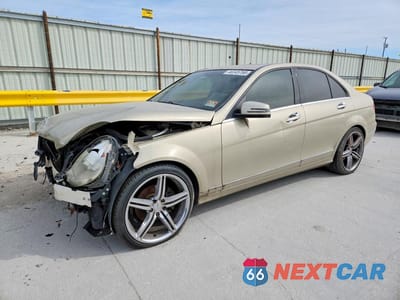 2012 MERCEDES-BENZ C 300 4MATIC WDDGF8BB3CR224282 - główne zdjęcie licytacji z USA - miniatura