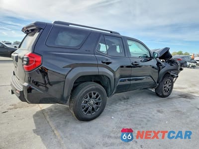 Trzecie zdjęcie samochodu z tyłu: 2025 TOYOTA 4RUNNER SR5 VIN:JTEVA5BR8S5026648 - miniatura