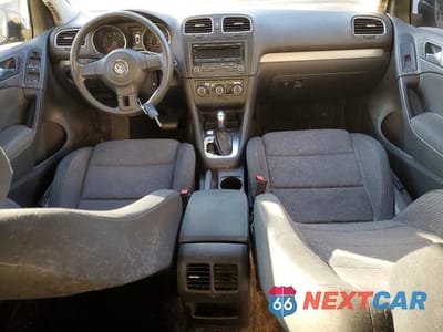 Zdjęcie 8 z 12 samochodu: 2013 VOLKSWAGEN GOLF VIN:WVWDB7AJ4DW133987 - miniatura