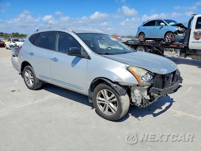 Czwarte zdjęcie samochodu z boku: 2015 NISSAN ROGUE SELECT S VIN:JN8AS5MV7FW766139 - miniatura