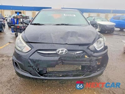 Piąte zdjęcie samochodu w środku: 2015 HYUNDAI ACCENT GLS VIN:KMHCT4AE5FU853786 - miniatura