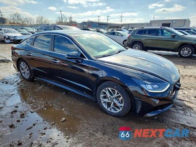 Czwarte zdjęcie samochodu z boku: 2020 HYUNDAI SONATA SEL VIN:5NPEF4JA2LH056872 - miniatura