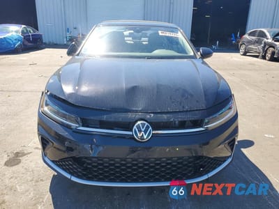 Piąte zdjęcie samochodu w środku: 2026 VOLKSWAGEN JETTA SE VIN:3VW7W7BU2TM014180 - miniatura