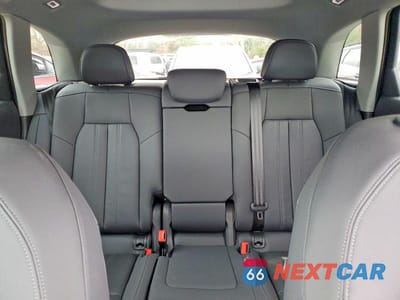 Zdjęcie 10 z 13 samochodu: 2025 AUDI Q5 PREMIUM VIN:WA11AAGU9S2070971 - miniatura