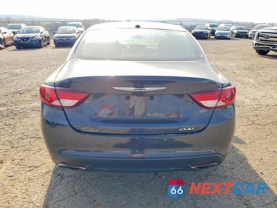 Zdjęcie 6 z 12 samochodu: 2016 CHRYSLER 200 VIN:1C3CCCBB5GN170621 - miniatura