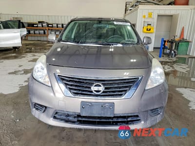 Piąte zdjęcie samochodu w środku: 2014 NISSAN VERSA 1.6 SV VIN:3N1CN7AP5EL874182 - miniatura