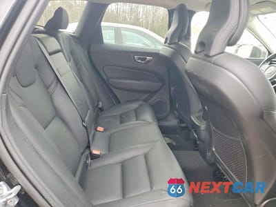Zdjęcie 11 z 13 samochodu: 2019 VOLVO XC60 T5 MOMENTUM VIN:YV4102RK2K1345173 - miniatura