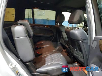 Zdjęcie 11 z 12 samochodu: 2017 MERCEDES-BENZ GLS 450 4MATIC VIN:4JGDF6EE5HA793983 - miniatura