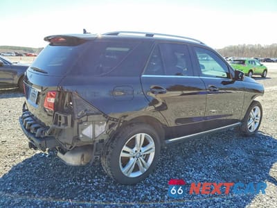 Trzecie zdjęcie samochodu z tyłu: 2013 MERCEDES-BENZ ML 350 VIN:4JGDA5JB0DA144185 - miniatura