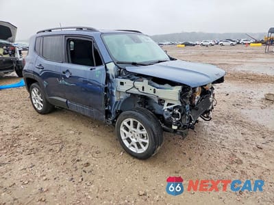 Czwarte zdjęcie samochodu z boku: 2022 JEEP RENEGADE LATITUDE VIN:ZACNJDB11NPN62777 - miniatura