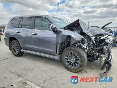 Czwarte zdjęcie samochodu z boku: 2023 LEXUS GX 460 BASE VIN:JTJAM7BX2P5382182 - miniatura