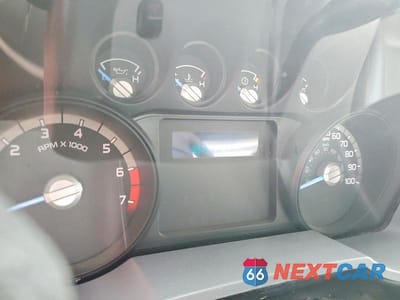 Zdjęcie 9 z 12 samochodu: 2011 FORD F250 SUPER DUTY VIN:1FTBF2A65BEC68506 - miniatura
