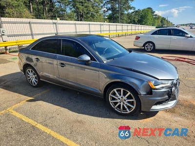 Czwarte zdjęcie samochodu z boku: 2015 AUDI A3 PREMIUM PLUS VIN:WAUEFGFF0F1088279 - miniatura