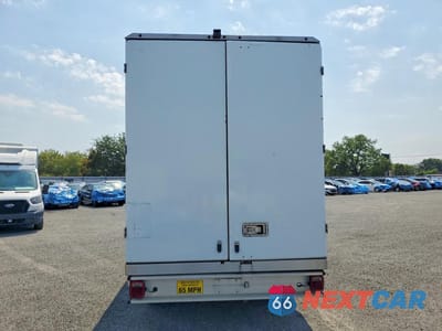Zdjęcie 6 z 13 samochodu: 2020 FORD TRANSIT DELIVERY TRUCK VIN:1FDBW5Z84LKB07487 - miniatura