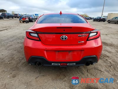 Zdjęcie 6 z 12 samochodu: 2023 TOYOTA GR86 BASE VIN:JF1ZNBC18P8753060 - miniatura