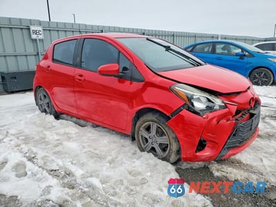 Czwarte zdjęcie samochodu z boku: 2018 TOYOTA YARIS 5-DOOR L VIN:VNKKTUD35JA089790 - miniatura
