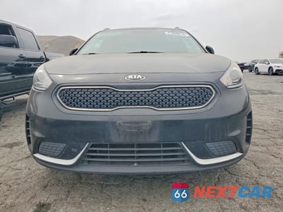 Piąte zdjęcie samochodu w środku: 2019 KIA NIRO LX VIN:KNDCB3LCXK5350787 - miniatura
