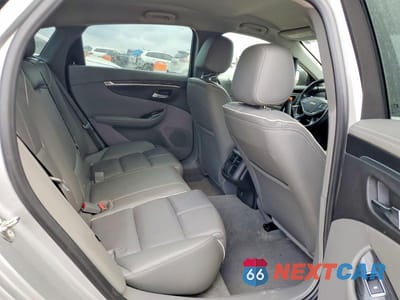 Zdjęcie 10 z 12 samochodu: 2018 CHEVROLET IMPALA PREMIER VIN:2G1125S32J9168726 - miniatura