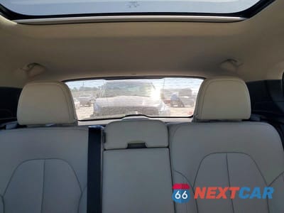 Zdjęcie 10 z 13 samochodu: 2021 VOLVO XC40 T5 MOMENTUM VIN:YV4162UK7M2483892 - miniatura