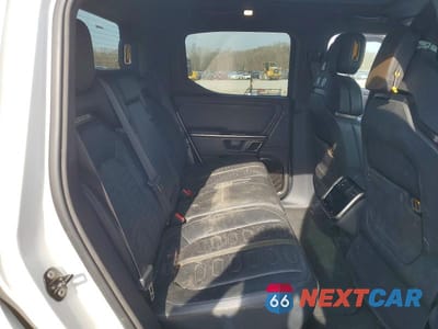 Zdjęcie 10 z 11 samochodu: 2022 RIVIAN R1T ADVENTURE VIN:7FCTGAAA5NN013742 - miniatura