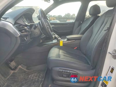 Zdjęcie 7 z 14 samochodu: 2018 BMW X5 XDRIVE35I VIN:5UXKR0C56J0X95786 - miniatura