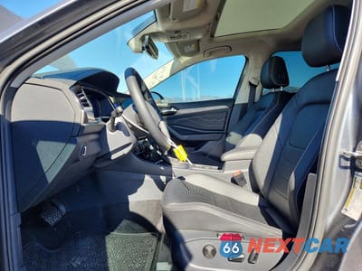 Zdjęcie 7 z 12 samochodu: 2024 VOLKSWAGEN JETTA SEL VIN:3VWGM7BU7RM082523 - miniatura