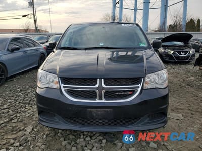 Piąte zdjęcie samochodu w środku: 2018 DODGE GRAND CARAVAN SE VIN:2C4RDGBG6JR137417 - miniatura
