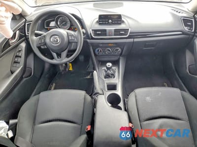 Zdjęcie 8 z 12 samochodu: 2014 MAZDA 3 SPORT VIN:JM1BM1U71E1130235 - miniatura