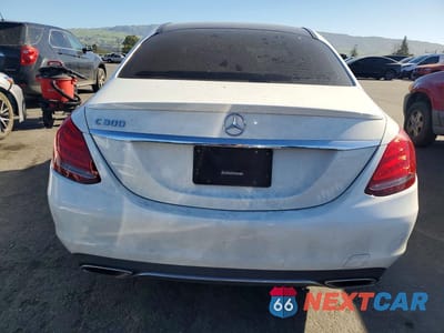 Zdjęcie 6 z 12 samochodu: 2016 MERCEDES-BENZ C 300 VIN:55SWF4JB3GU112754 - miniatura