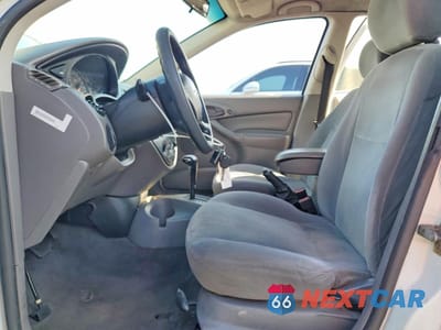 Zdjęcie 7 z 13 samochodu: 2001 FORD FOCUS SE VIN:1FAFP36351W269138 - miniatura