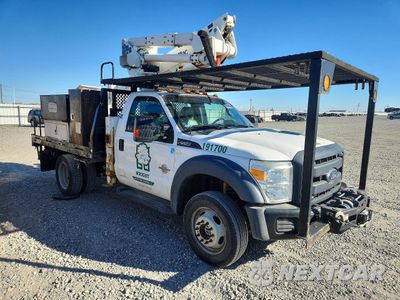 Czwarte zdjęcie samochodu z boku: 2016 FORD F550 SUPER DUTY BUCKET TRUCK VIN:1FDUF5HT3GEB43187 - miniatura