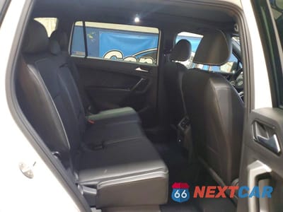 Zdjęcie 11 z 12 samochodu: 2024 VOLKSWAGEN TIGUAN SE R-LINE BLACK VIN:3VV8B7AX7RM210009 - miniatura