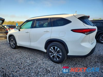 Drugie zdjęcie samochodu z przodu: 2020 TOYOTA HIGHLANDER XLE VIN:5TDGZRAH8LS018860 - miniatura