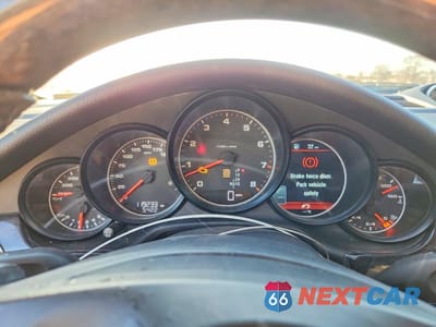 Zdjęcie 9 z 11 samochodu: 2014 PORSCHE PANAMERA 2 VIN:WP0AA2A73EL010505 - miniatura