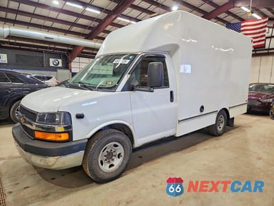 2019 CHEVROLET EXPRESS DELIVERY TRUCK 1GB0GRFP4K1207349 - główne zdjęcie licytacji z USA - miniatura