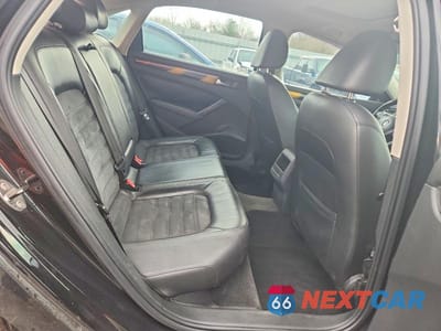 Zdjęcie 10 z 12 samochodu: 2012 VOLKSWAGEN PASSAT SEL VIN:1VWCP7A36CC003933 - miniatura