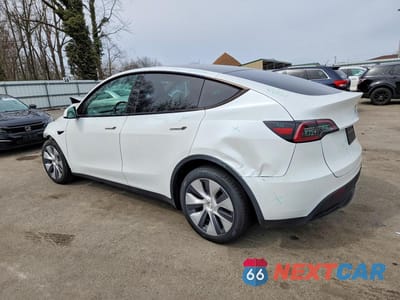 Drugie zdjęcie samochodu z przodu: 2023 TESLA MODEL Y VIN:7SAYGDEE8PA202249 - miniatura