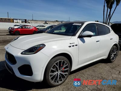 2023 MASERATI GRECALE MODENA ZN682AVM0P7433915 - główne zdjęcie licytacji z USA - miniatura